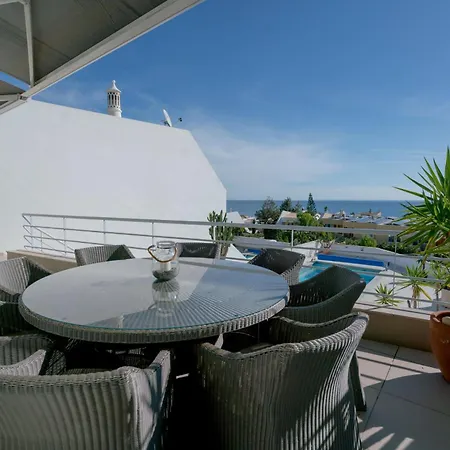 Ponta Da Gaivota Villa
